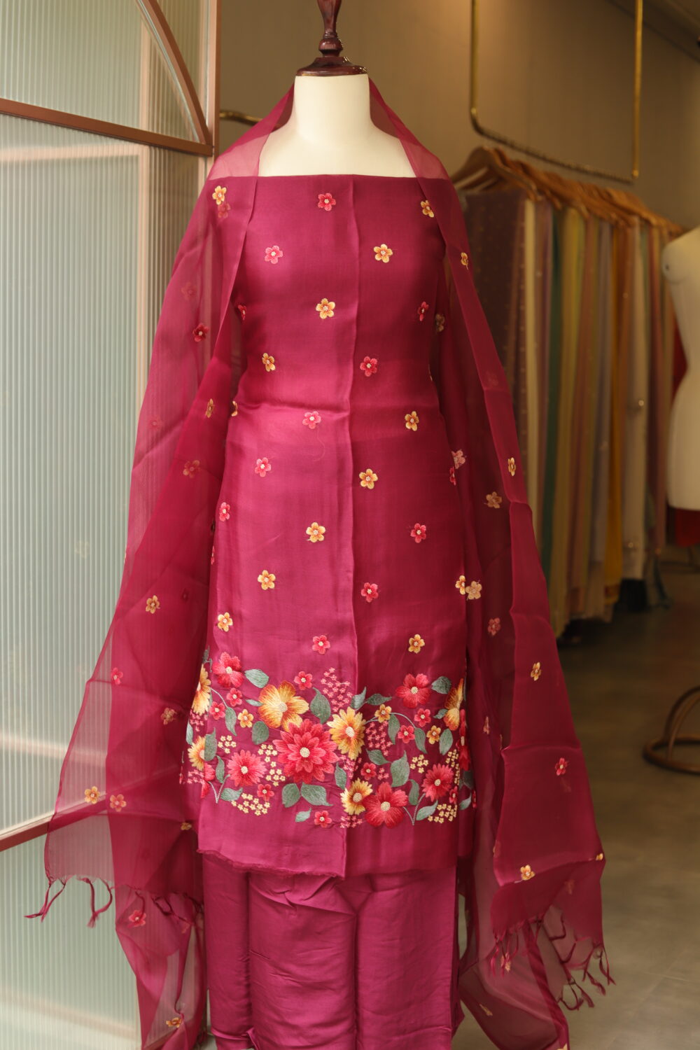 Shop Primary Image Shop Primary Image