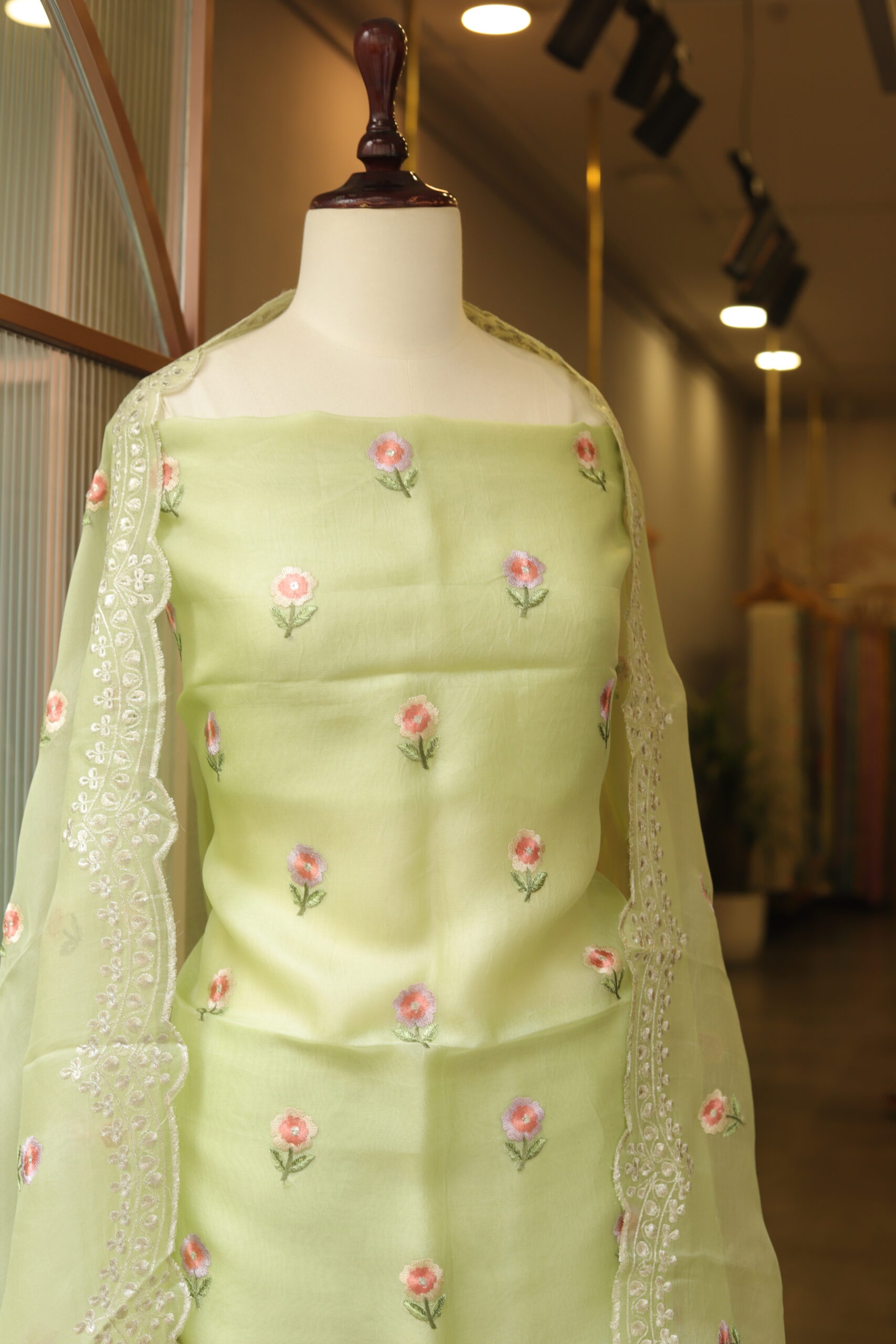 Keer Green - Image 2