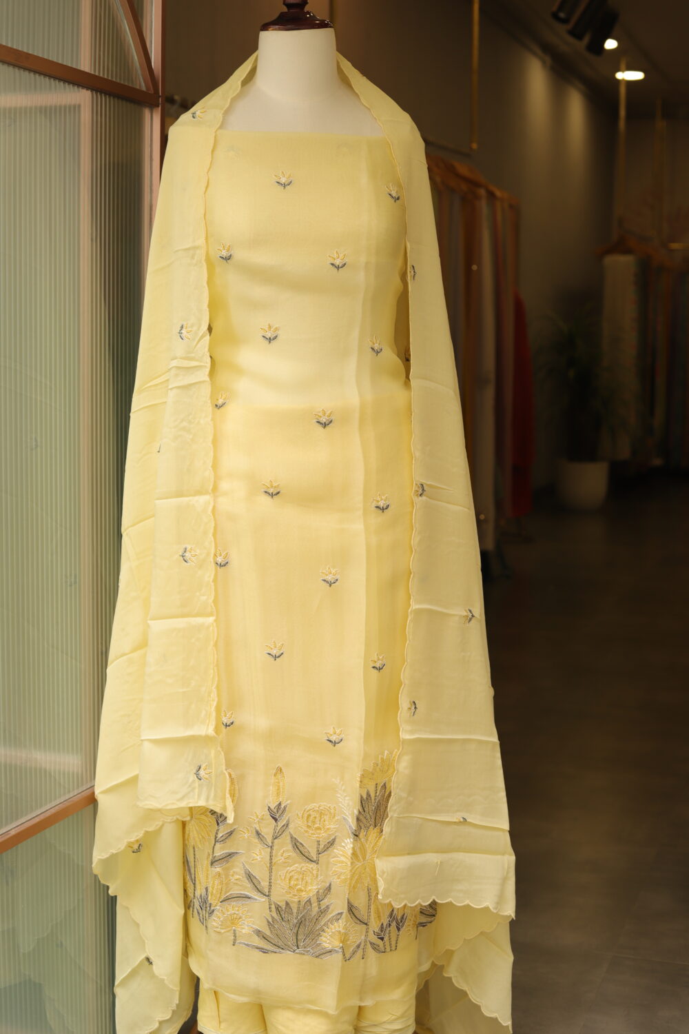 Shop Primary Image Shop Primary Image